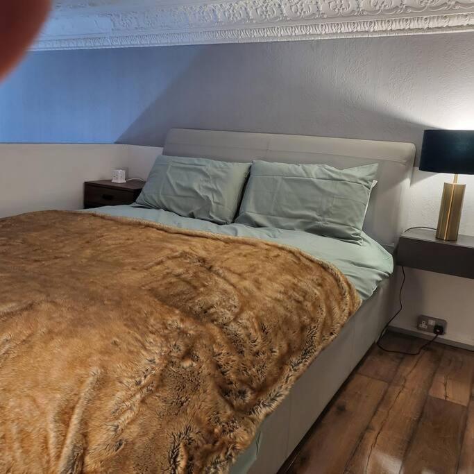 5 Luxury Spacious Loft - Prime Location - Comfortable Bed & Sofa Hove Exterior foto