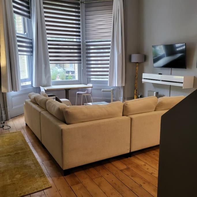 5 Luxury Spacious Loft - Prime Location - Comfortable Bed & Sofa Hove Exterior foto